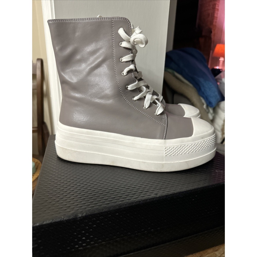 Shane Justin Platform Hightop Gray Sneaker Women's Size 39 US 9 W/ Box